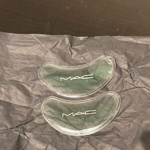 ***BRAND NEW*** MAC Cosmetics Eye Gel Pads